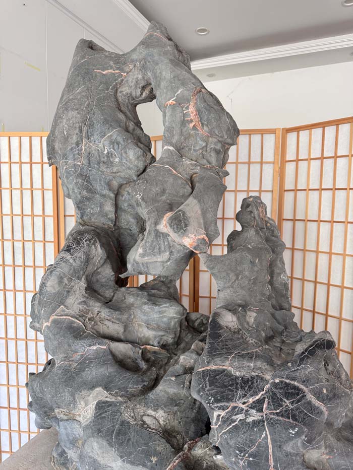 1755854940796406.jpg 米芾拜石4.jpg