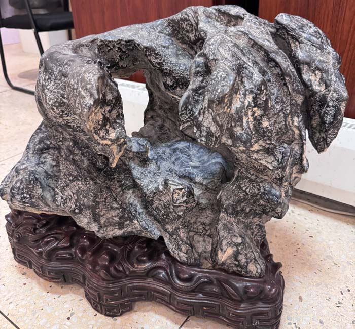 1756366313655666.jpg 龙盘虎踞2.jpg